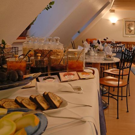 Stadthotel Констанц Екстериор снимка