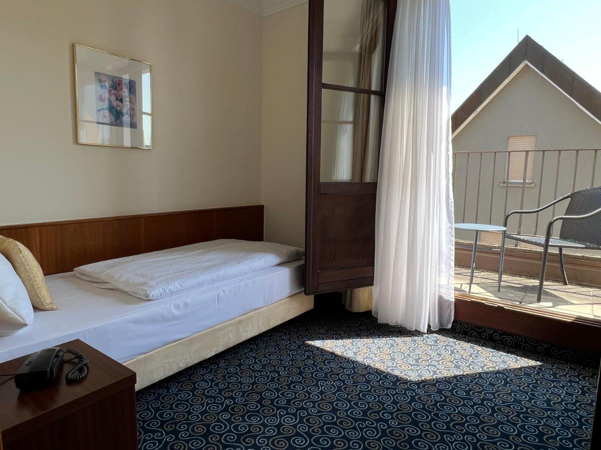 Stadthotel Констанц Екстериор снимка
