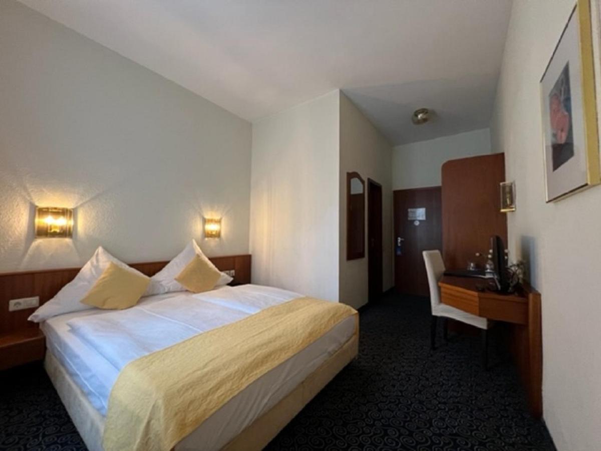 Stadthotel Констанц Екстериор снимка