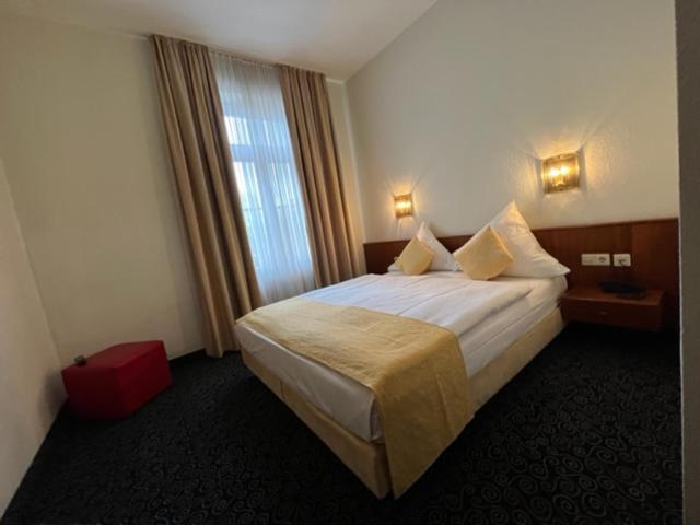 Stadthotel Констанц Екстериор снимка